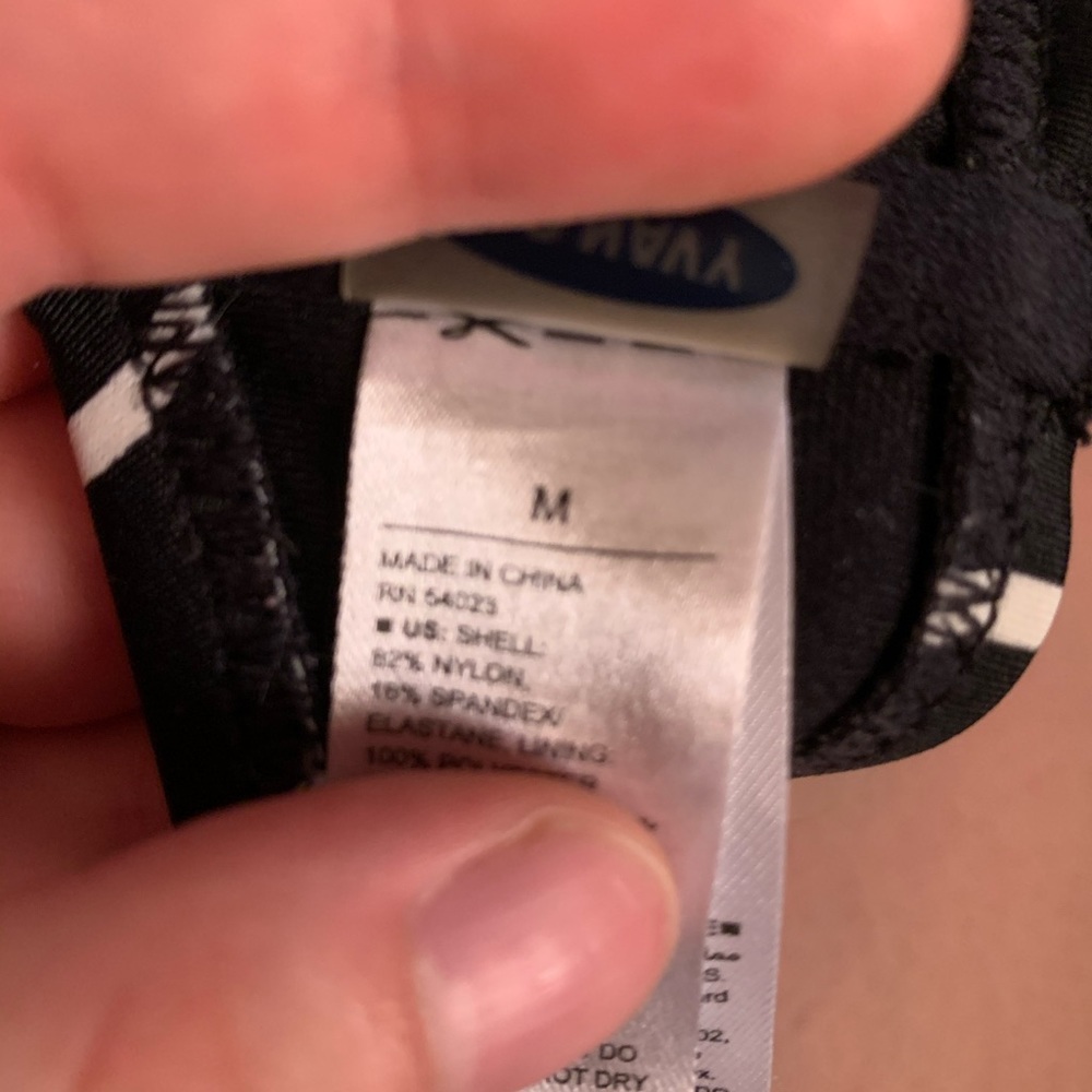 Old Navy swim suit top - Picture 1 of 3